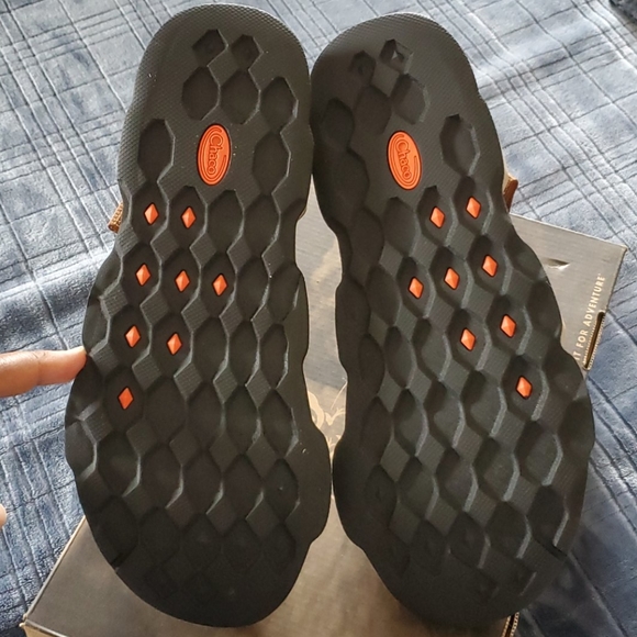 NWT Chaco - Picture 2 of 7